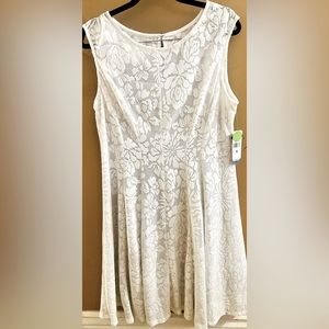 NWT white Studio On Ivory dress size 16‎